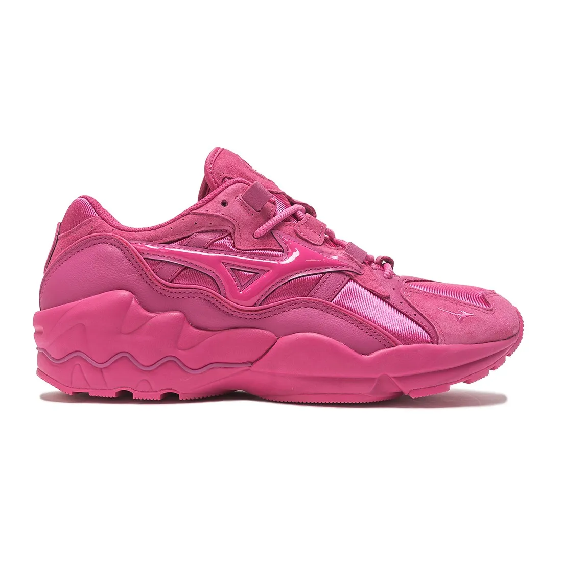 BAIT x Marvel x Mizuno Men Wave Rider - Deadpool (pink)