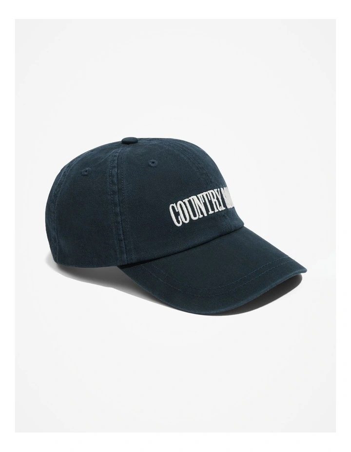 Heritage Cap in Navy