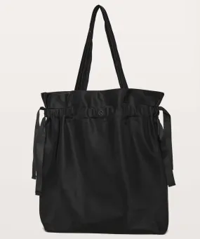 Lululemon Easy As Sunday Tote