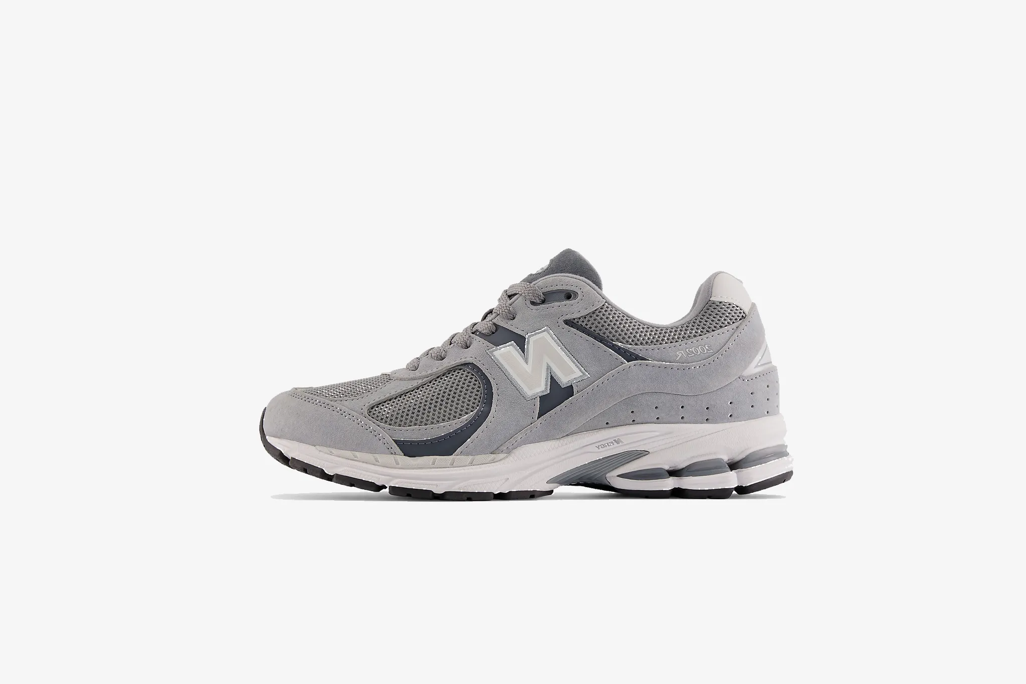 New Balance 2002R M -  Grey