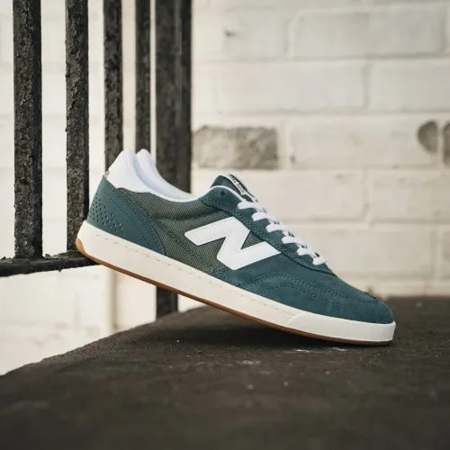 New Balance 440 V2 New Spruce / White