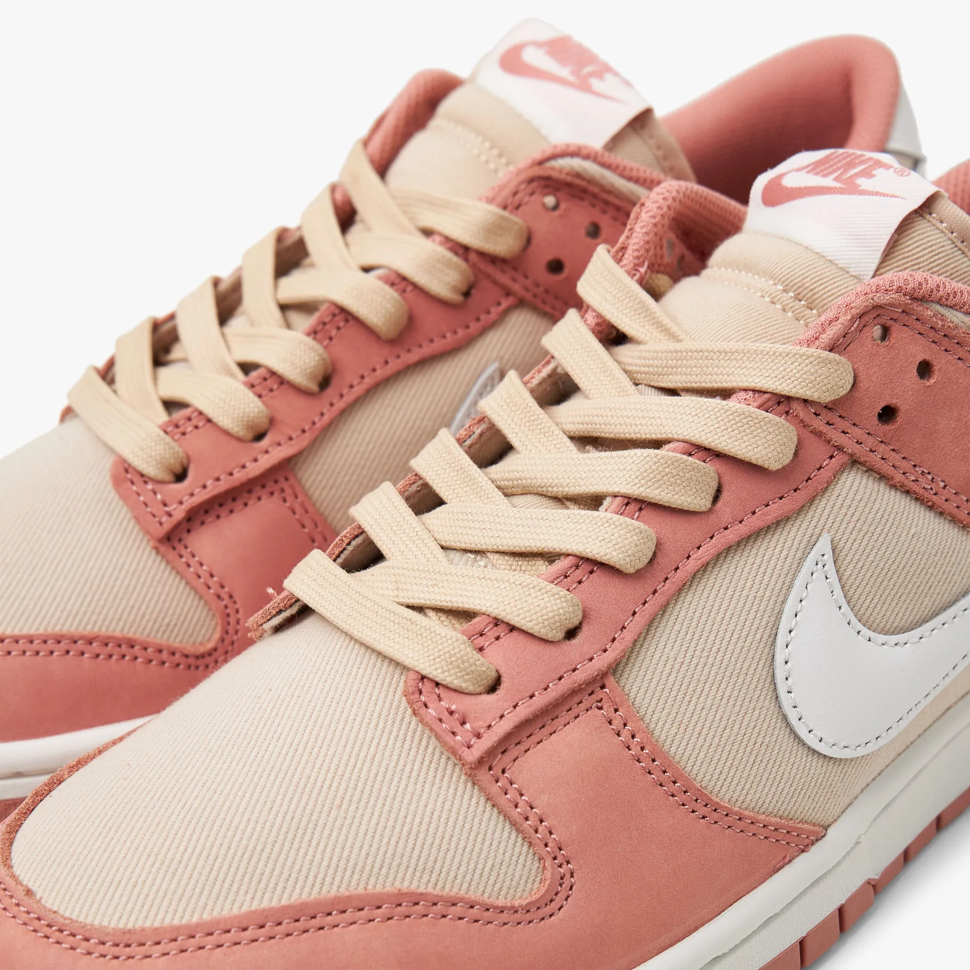 Nike Dunk Low Retro PRM Red Stardust / Summit White - Sanddrift