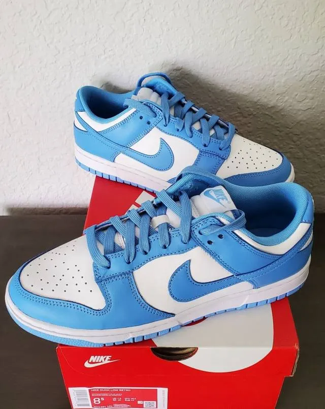 Nike dunk low university blue