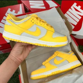 Nike Dunk Low WMNS "Citron Pulse"