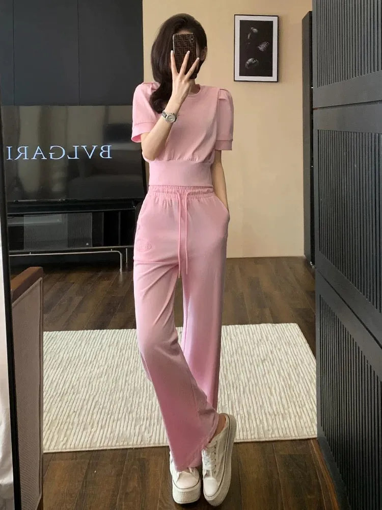 Pink sports and leisure suit for women summer 2024 new fashion age-reducing internet celebrity short-sleeved wide-leg pants two-