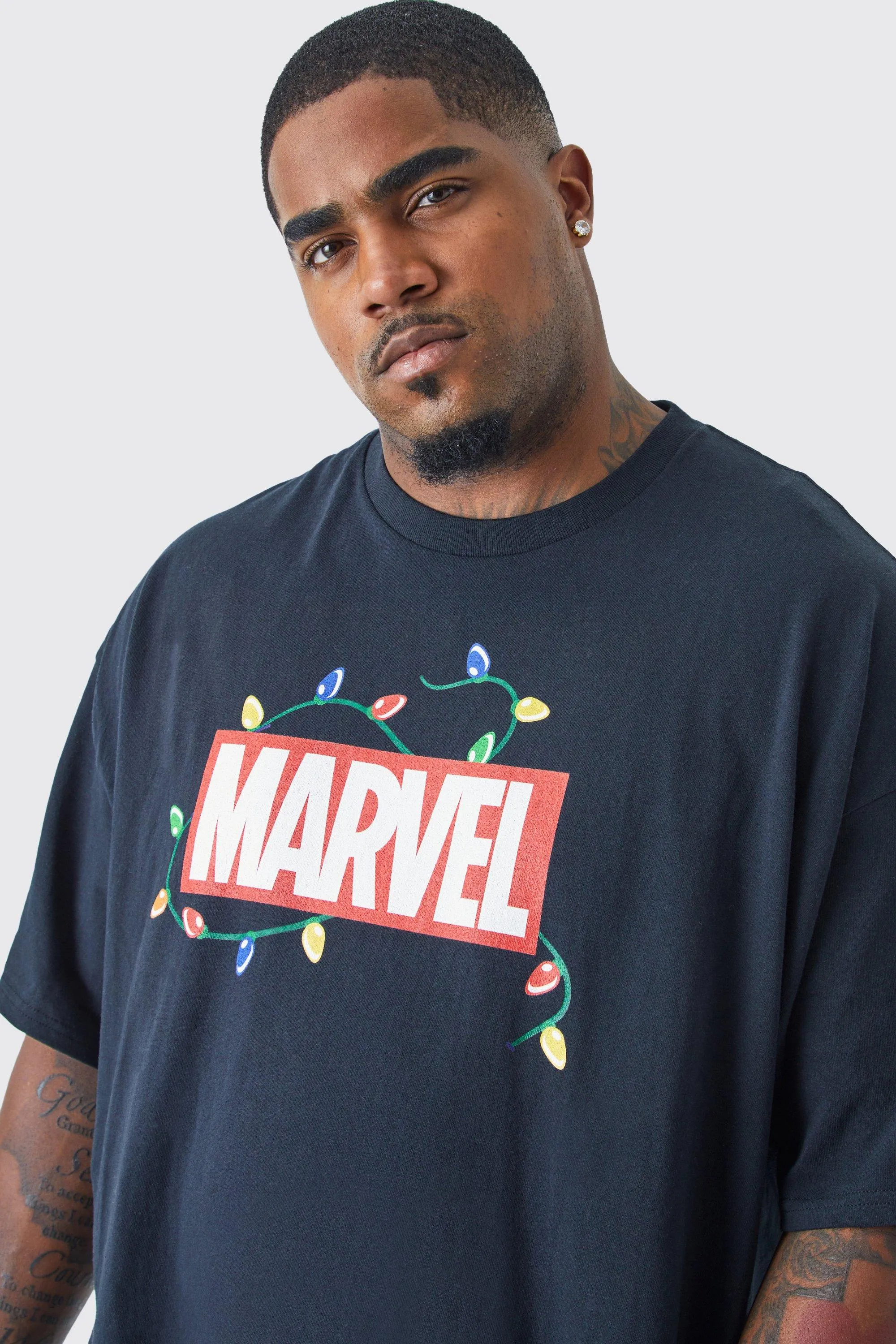 Plus Oversized Marvel Christmas License T-shirt