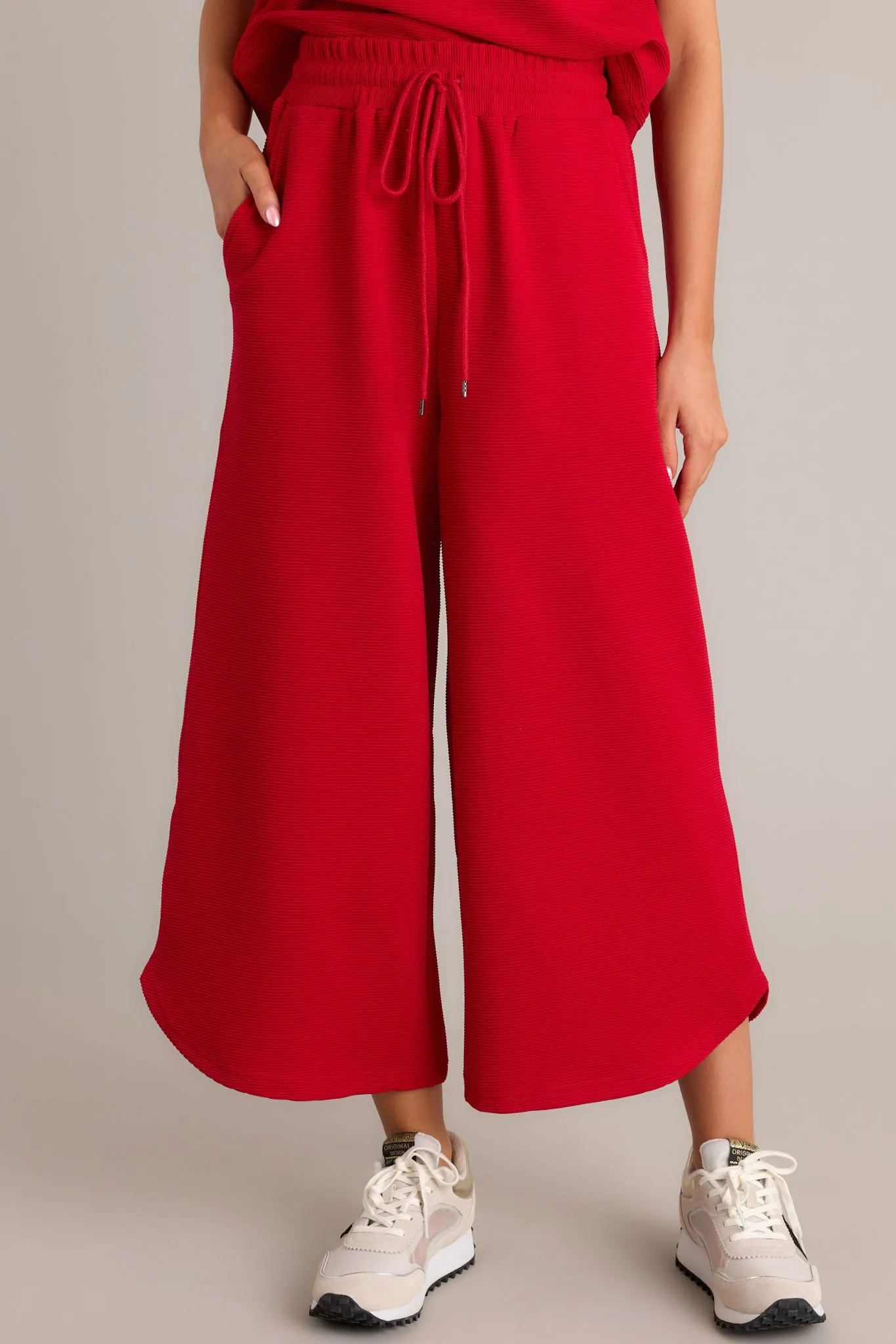 Sand Dune Red Ribbed Wide Leg Cropped Pants